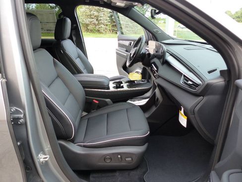 Used 2026 Buick Enclave Preferred w/ LPO, Floor Liner Package FWD image 54