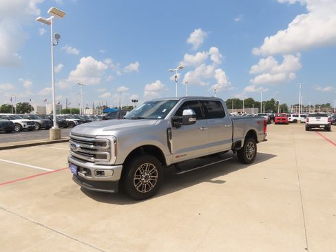 Certified 2024 Ford F250 Limited w/ FX4 Off-Road Package AWD/4WD image 2