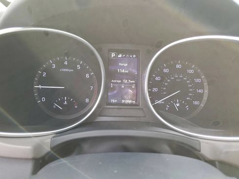 Used 2017 Hyundai Santa Fe FWD image 28