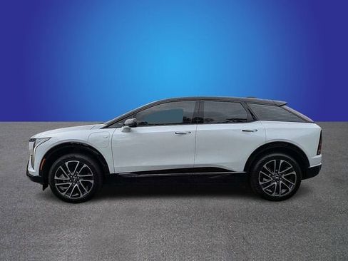 New 2026 Cadillac Optiq Sport 1 w/ LPO, Floor Liner Package RWD image 2