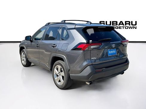 Used 2021 Toyota RAV4 XLE Premium AWD/4WD image 6
