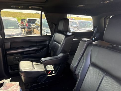 Used 2021 Ford Expedition XLT RWD image 10