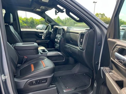Used 2021 GMC Sierra 1500 AT4 w/ AT4 Value Package AWD/4WD image 10