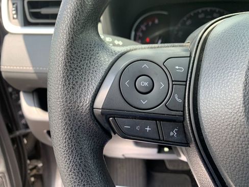 Used 2024 Toyota RAV4 LE AWD/4WD image 27