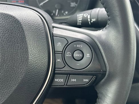 Used 2024 Toyota Corolla SE image 35