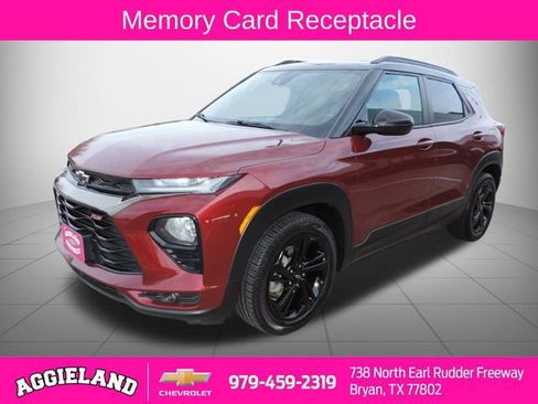 Used 2023 Chevrolet TrailBlazer RS w/ Sun and Liftgate Package image 8