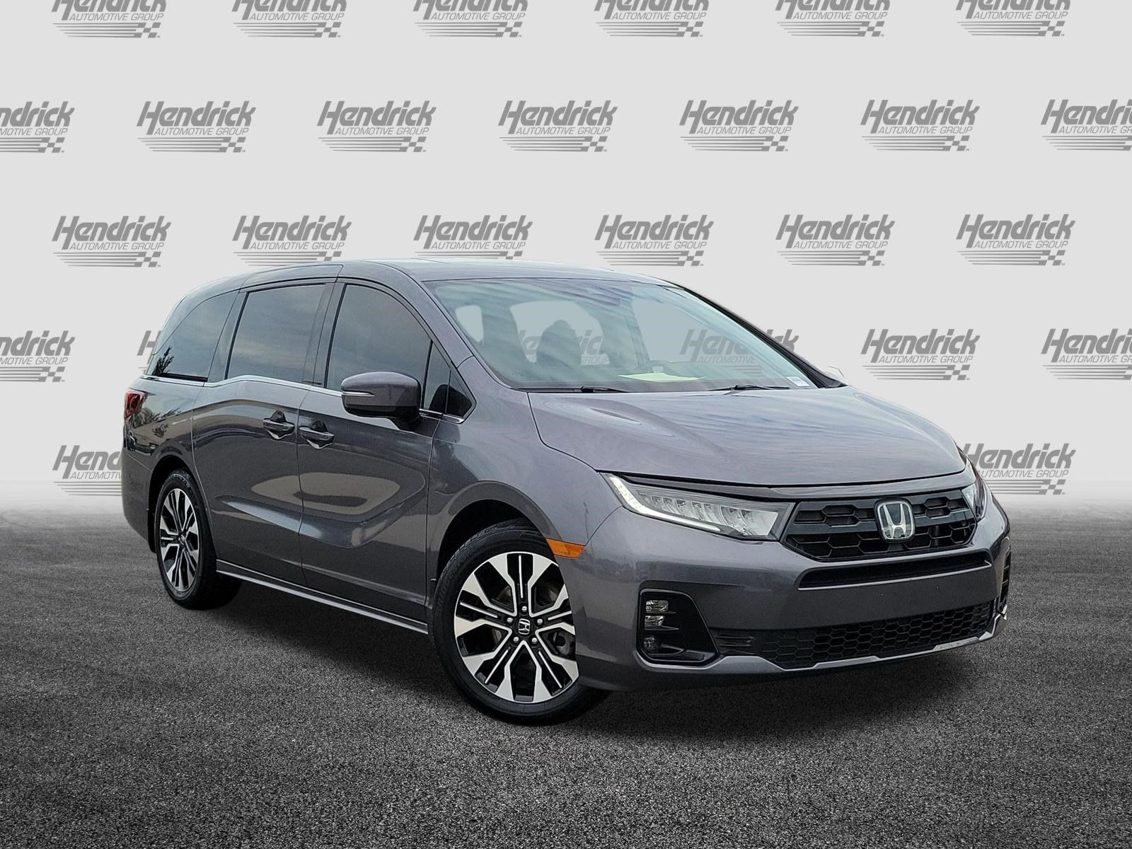 Used 2025 Honda Odyssey Elite image 2
