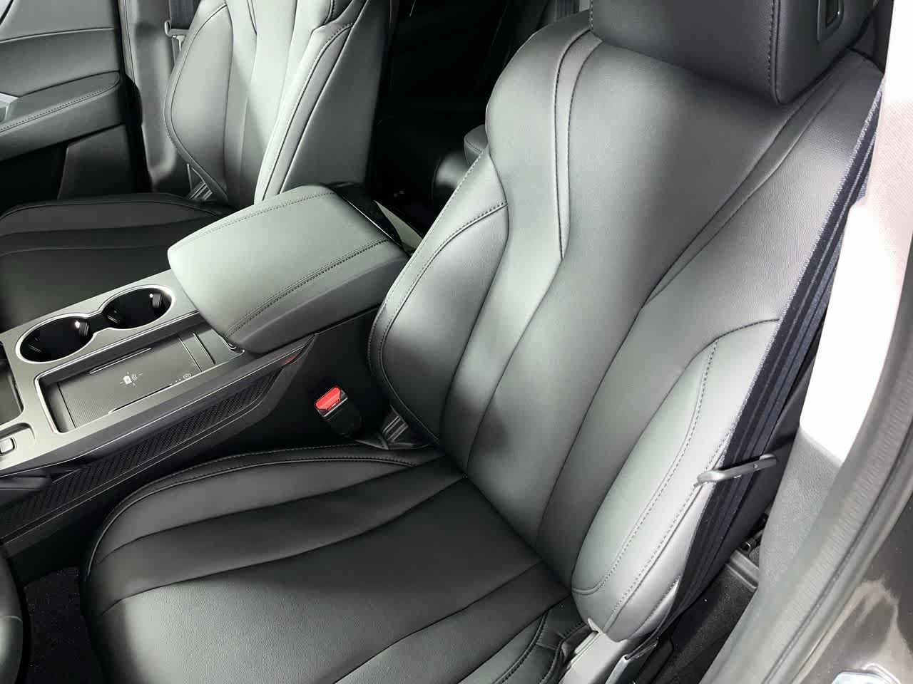 Used 2026 Acura MDX SH-AWD image 15