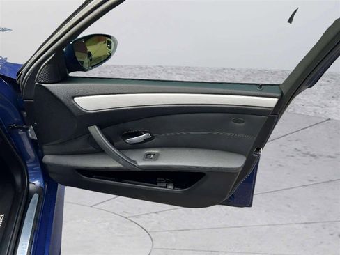 Used 2008 BMW M5 RWD image 29