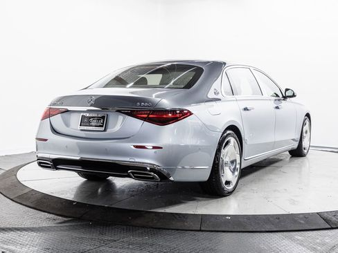 Certified 2024 Mercedes-Benz Maybach S 580 4MATIC image 37
