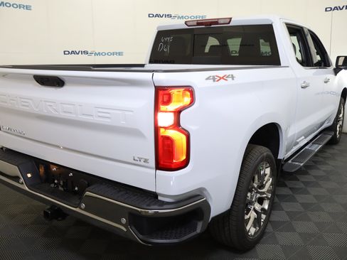 New 2026 Chevrolet Silverado 1500 LTZ w/ LTZ Premium Package AWD/4WD image 6