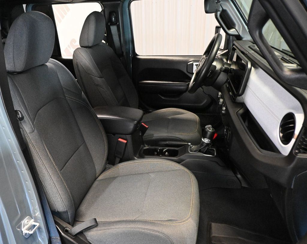 Used 2024 Jeep Gladiator Sport AWD/4WD image 20