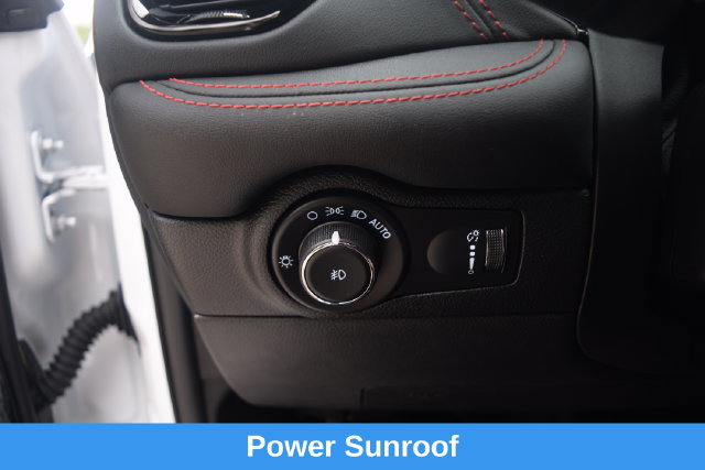 Used 2023 Dodge Durango GT RWD image 7