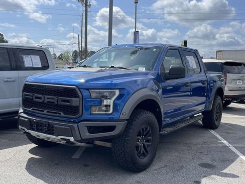 Used 2017 Ford F150 Raptor w/ Equipment Group 801A Mid AWD/4WD image 9