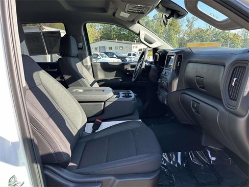 Used 2025 Chevrolet Silverado 1500 Custom w/ Turbomax Blackout Package image 27