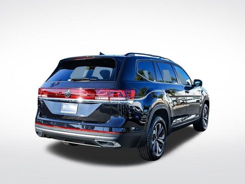 New 2026 Volkswagen Atlas SE image 7