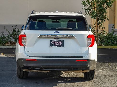 Used 2023 Ford Explorer XLT image 5