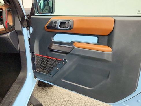 Used 2024 Ford Bronco Heritage Edition AWD/4WD image 24