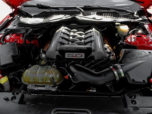 Used 2015 Ford Mustang GT RWD image 44