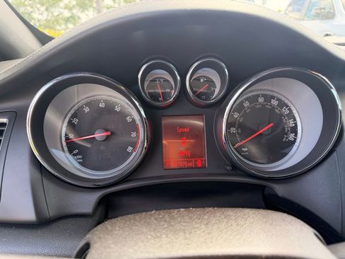 Used 2017 Buick Cascada Premium image 12