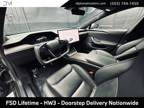 Used 2022 Tesla Model S AWD/4WD image 16