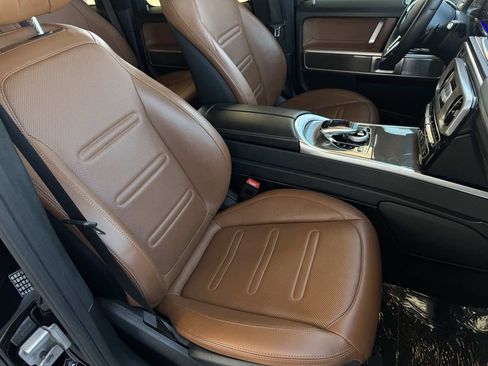 Used 2021 Mercedes-Benz G 550 w/ G Manufaktur Interior Package image 22