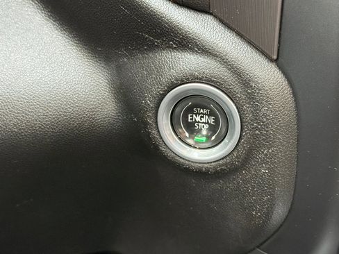 Used 2021 GMC Sierra 1500 AT4 w/ AT4 Value Package image 21