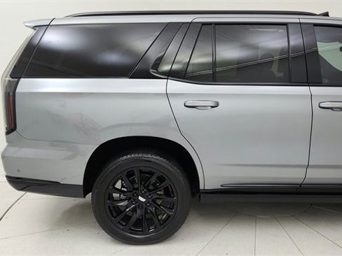 Used 2026 Cadillac Escalade Sport w/ LPO, ONYX Package image 7