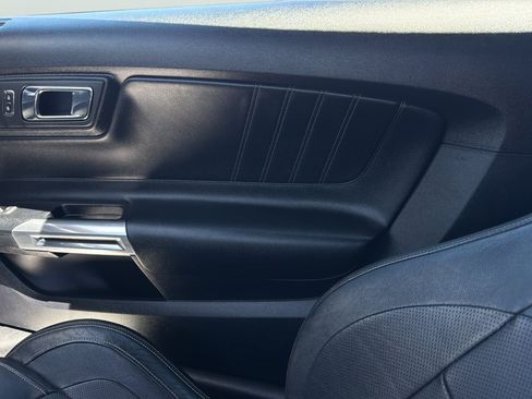Used 2015 Ford Mustang GT Premium w/ GT Performance Package RWD image 17