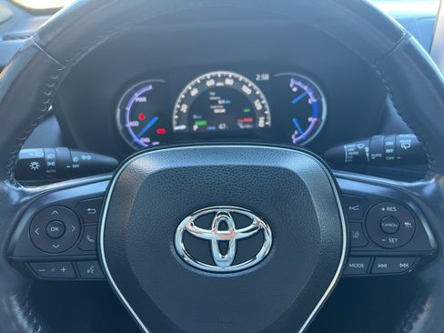 Used 2020 Toyota RAV4 XSE image 17