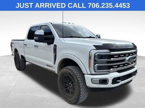 Used 2023 Ford F250 Platinum AWD/4WD image 1