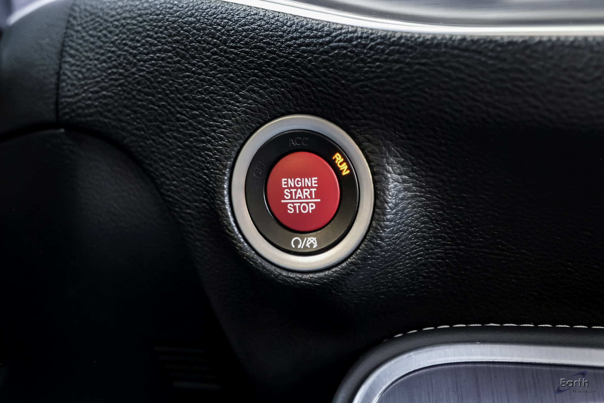 Used 2018 Dodge Challenger SRT Demon RWD image 90