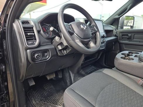 New 2026 RAM 3500 Tradesman AWD/4WD image 24