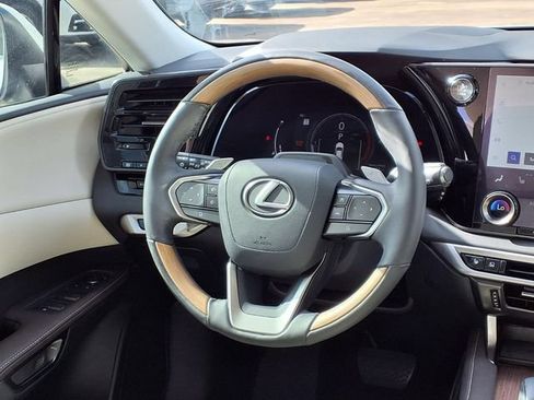 Used 2024 Lexus RX 350 Premium Plus w/ Convenience Package FWD image 7