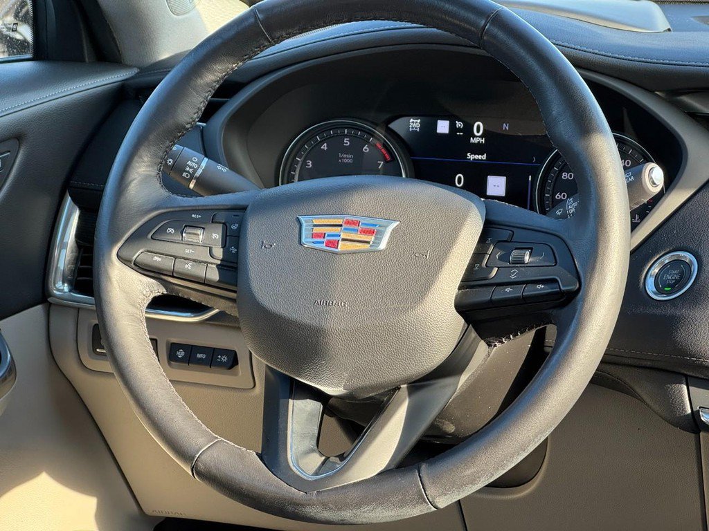 Certified 2019 Cadillac XT4 Premium Luxury AWD/4WD image 12