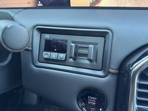 New 2026 Nissan Armada PRO-4X AWD/4WD image 36