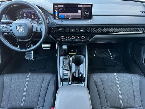 Certified 2025 Honda Accord Sport image 4