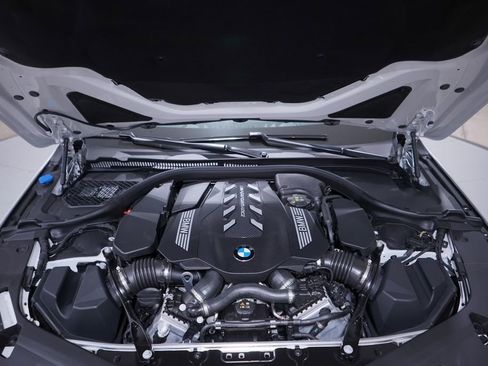 New 2026 BMW M850i xDrive w/ M Sport Professional Package image 19