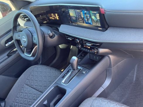 New 2026 Nissan Kicks SV image 11