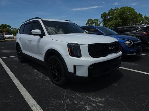 Certified 2024 Kia Telluride EX X-Line AWD/4WD image 3