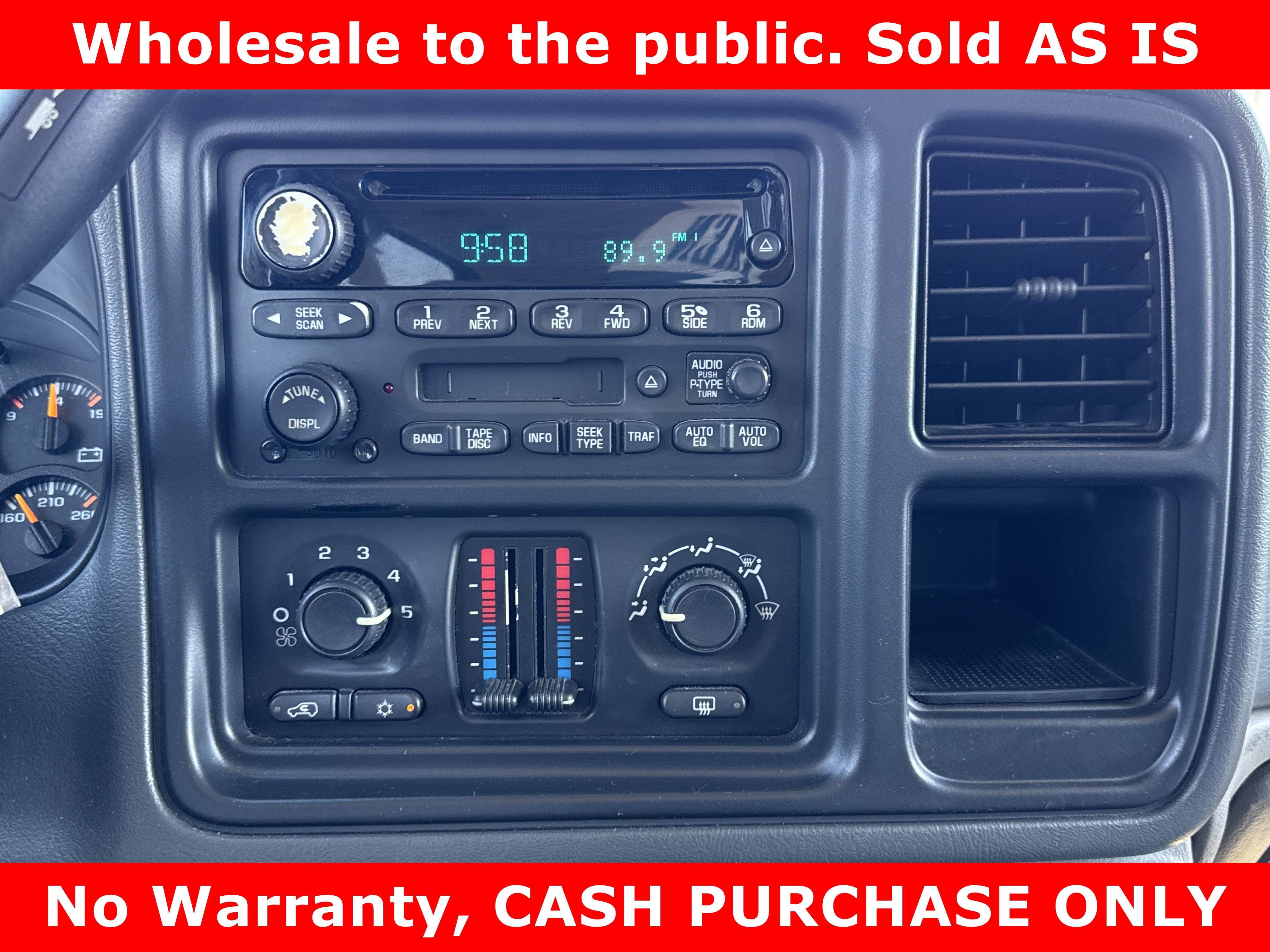 Used 2004 Chevrolet Suburban LS w/ Preferred Equipment Group RWD image 17