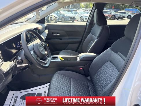 New 2026 Nissan Kicks SV w/ Interior Electronics Package image 9