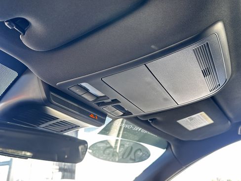 Certified 2025 MAZDA CX-90 3.3 Turbo S w/ Premium Package image 33