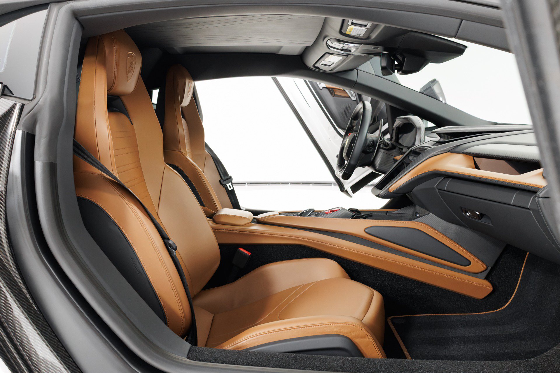 Used 2024 Lamborghini Revuelto AWD/4WD image 39