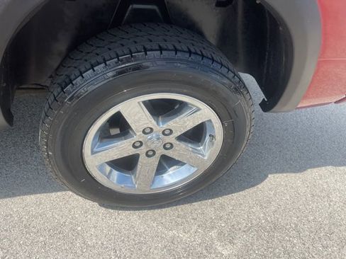 Used 2013 RAM 1500 Express AWD/4WD image 18