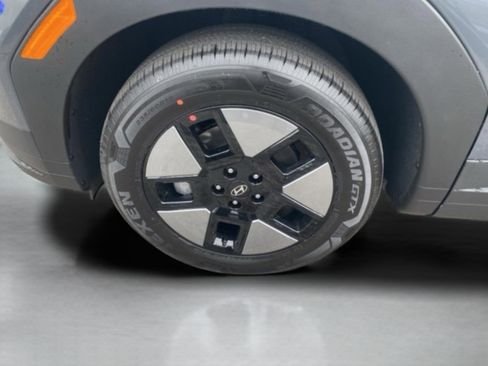 New 2026 Hyundai Santa Fe SE FWD image 10