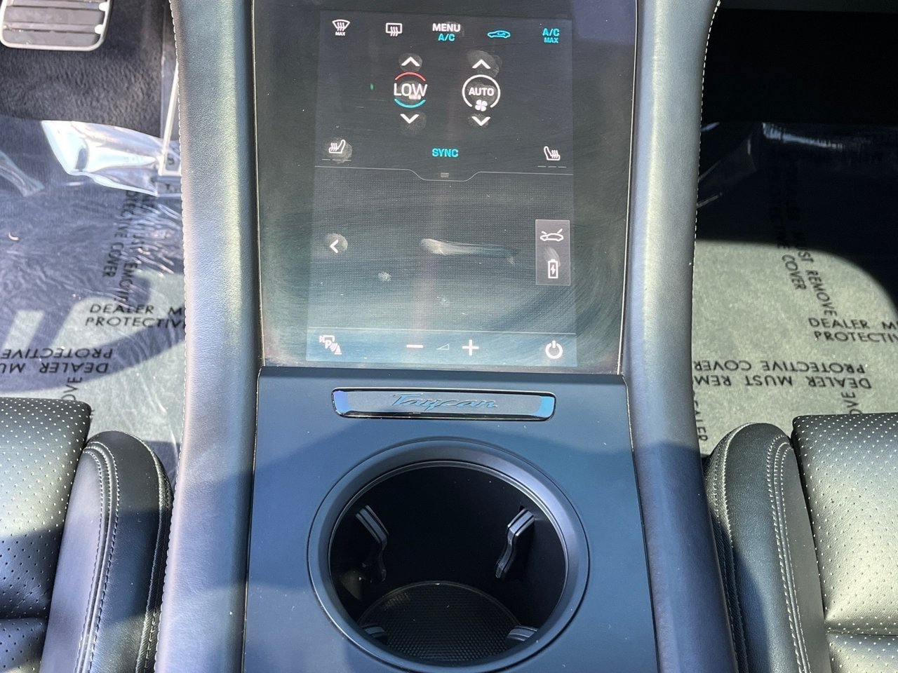 Used 2020 Porsche Taycan AWD/4WD image 27