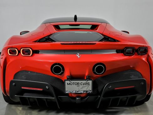 Used 2021 Ferrari SF90 Stradale image 11