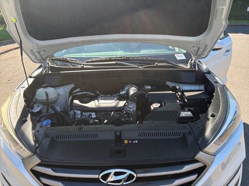 Used 2016 Hyundai Tucson Sport AWD/4WD image 24