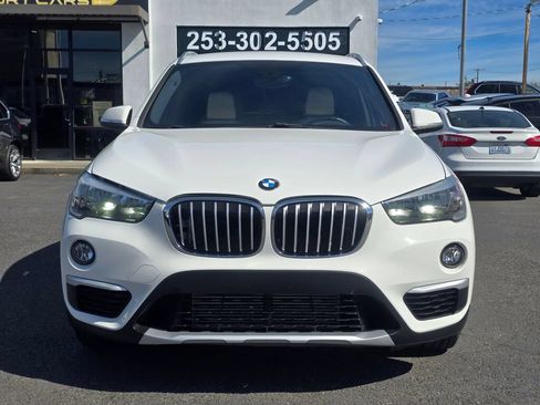Used 2018 BMW X1 xDrive28i AWD/4WD image 3